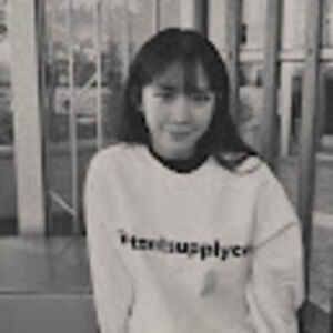 Meet your Posher, Sana